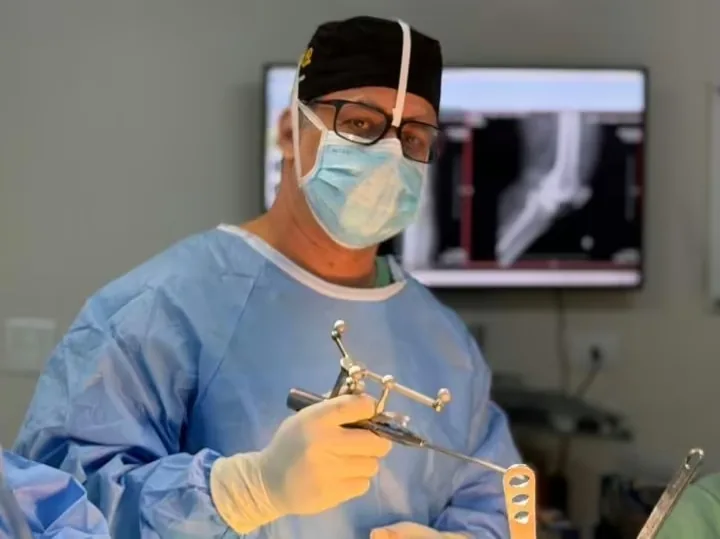 cirurgia no joelho por vídeo em Goiânia